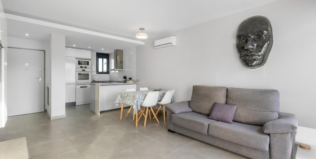 Resale - Bungalow -
Torrevieja - Los Balcones - Los Altos del Edén