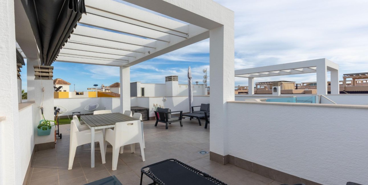Resale - Bungalow -
Torrevieja - Los Balcones - Los Altos del Edén