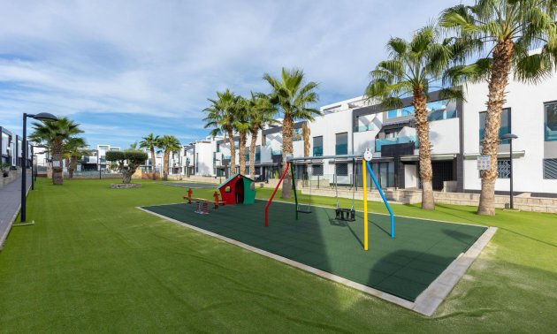 Resale - Bungalow -
Torrevieja - Los Balcones - Los Altos del Edén