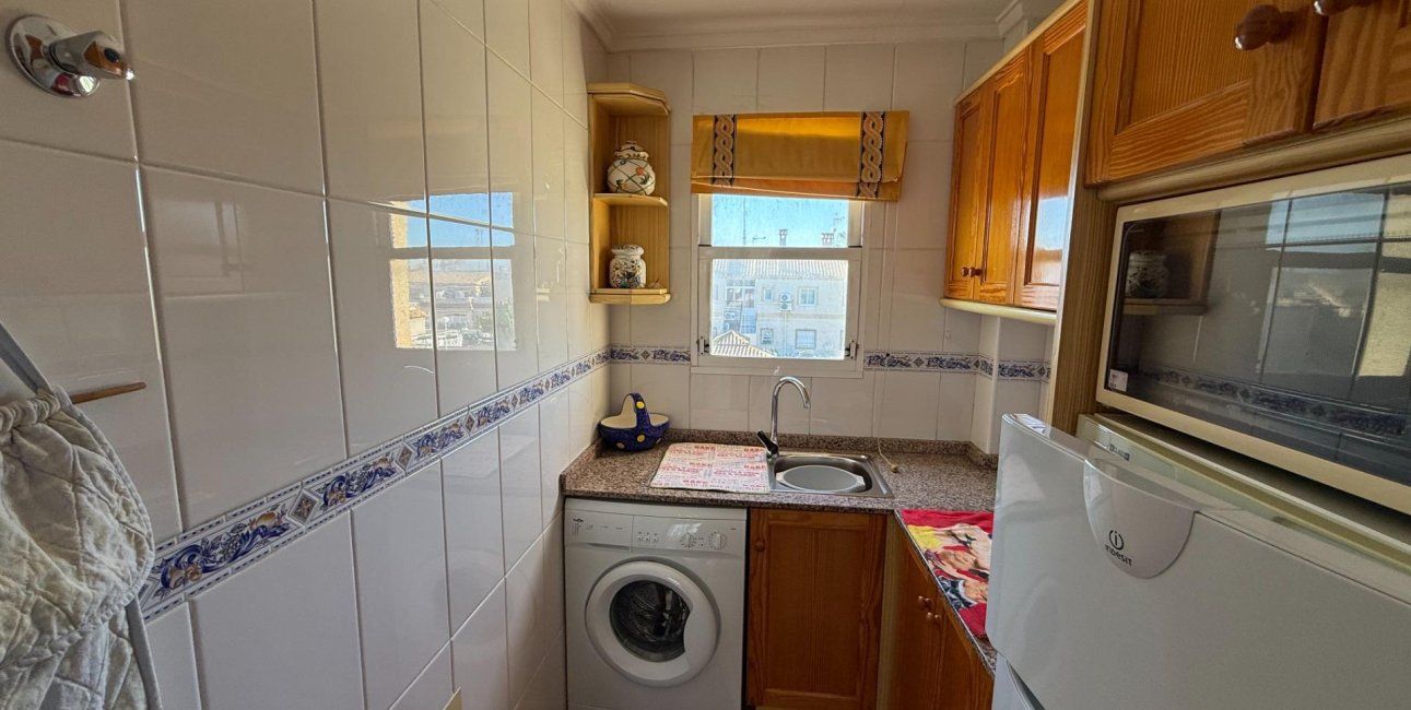 Resale - Bungalow -
Torrevieja - Aguas Nuevas