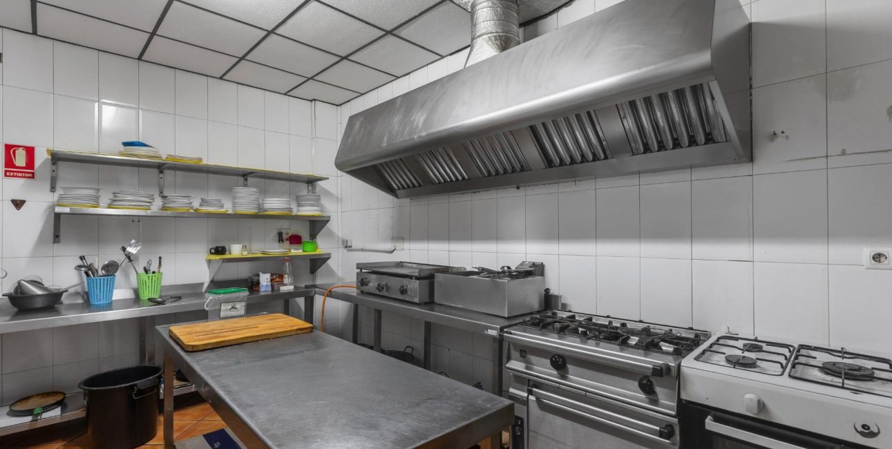 Rynek wtórny - Lokal handlowy -
Torrevieja - Estacion de autobuses