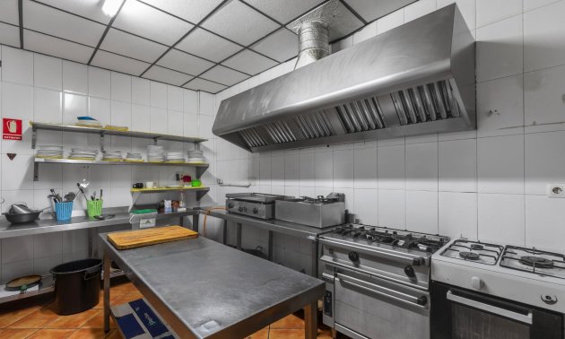 Rynek wtórny - Lokal handlowy -
Torrevieja - Estacion de autobuses