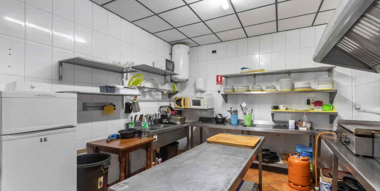 Rynek wtórny - Lokal handlowy -
Torrevieja - Estacion de autobuses