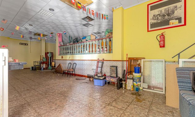 Resale - Commercial -
Torrevieja - Playa del Cura