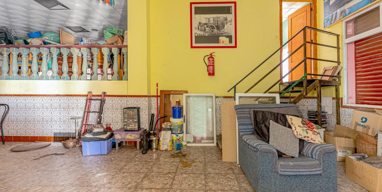 Resale - Commercial -
Torrevieja - Playa del Cura