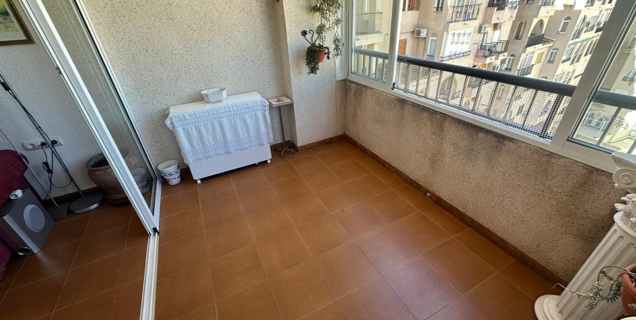 Reventa - Ático -
Torrevieja - La Mata