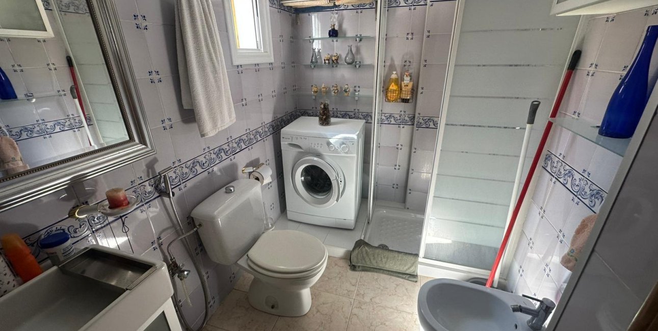 Reventa - Ático -
Torrevieja - La Mata