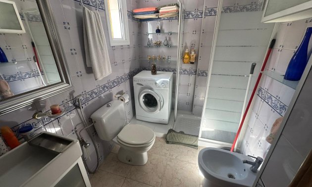 Reventa - Ático -
Torrevieja - La Mata