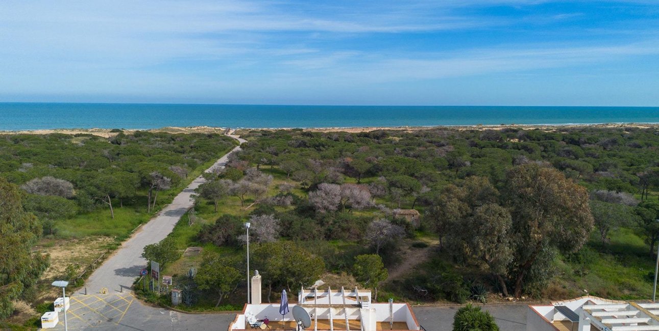 Resale - Villa -
Guardamar del Segura - Urbanizaciones