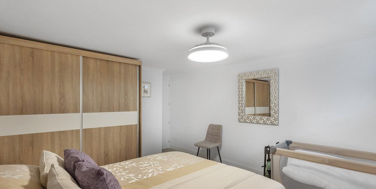 Resale - Villa -
Guardamar del Segura - Urbanizaciones