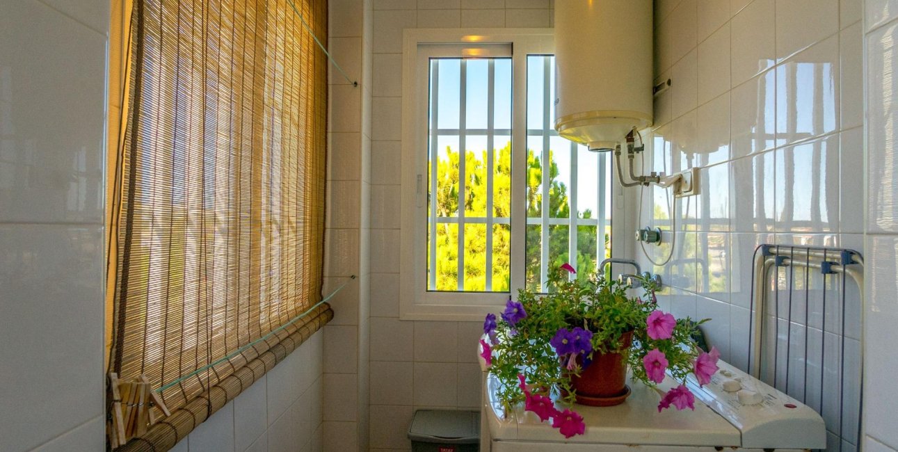 Resale - Apartment / flat -
Dehesa de campoamor - Campoamor