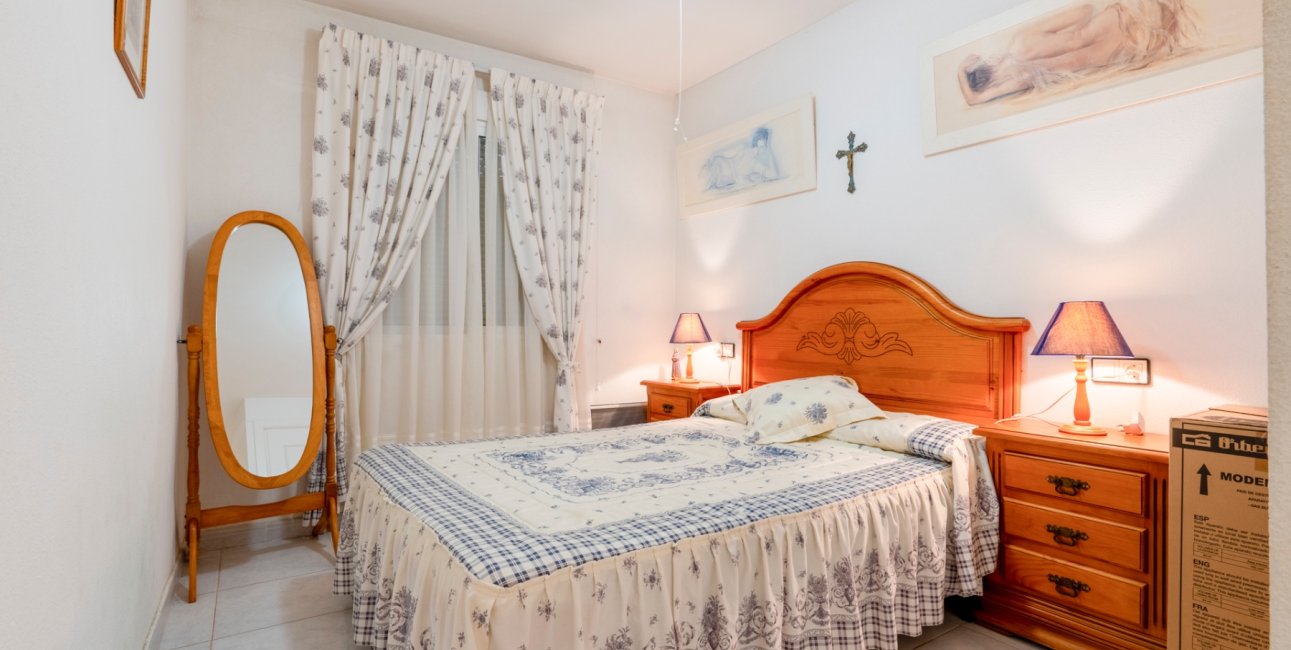 Resale - Apartment / flat -
Orihuela Costa - Playa Flamenca