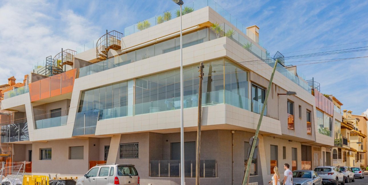 Resale - Apartment / flat -
Torrevieja - Frutales - Rosaleda