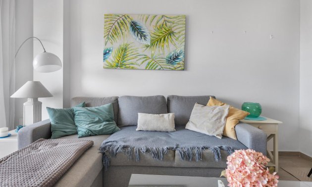 Resale - Apartment / flat -
Torrevieja - Frutales - Rosaleda