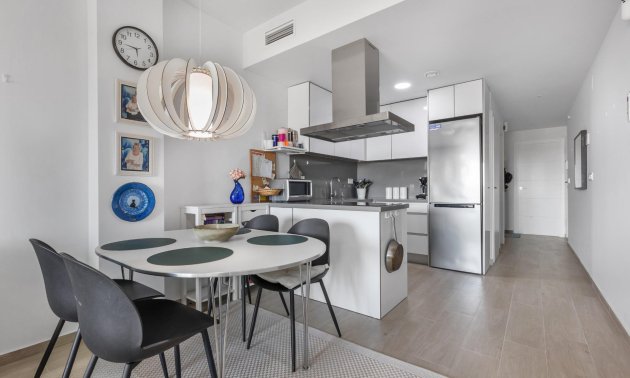 Resale - Apartment / flat -
Torrevieja - Frutales - Rosaleda