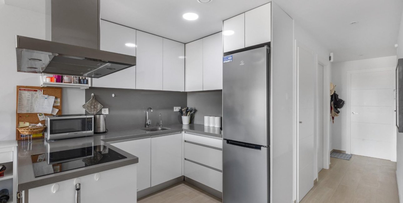 Resale - Apartment / flat -
Torrevieja - Frutales - Rosaleda