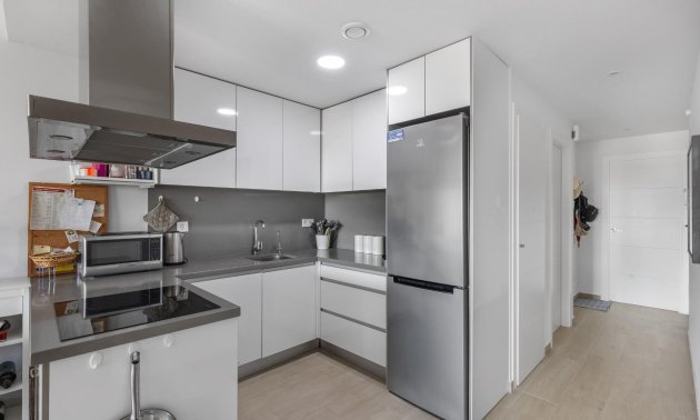 Resale - Apartment / flat -
Torrevieja - Frutales - Rosaleda