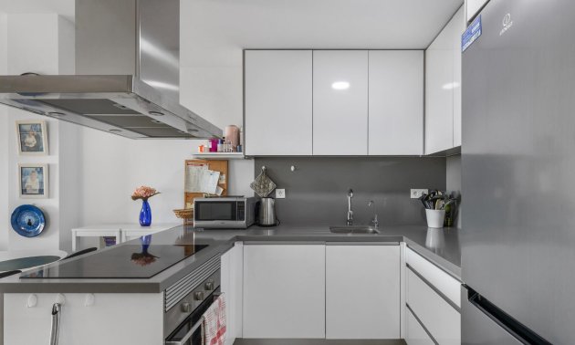 Resale - Apartment / flat -
Torrevieja - Frutales - Rosaleda