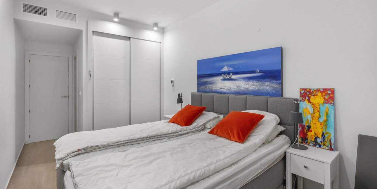 Resale - Apartment / flat -
Torrevieja - Frutales - Rosaleda