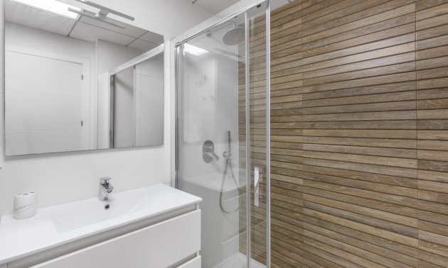 Resale - Apartment / flat -
Torrevieja - Frutales - Rosaleda