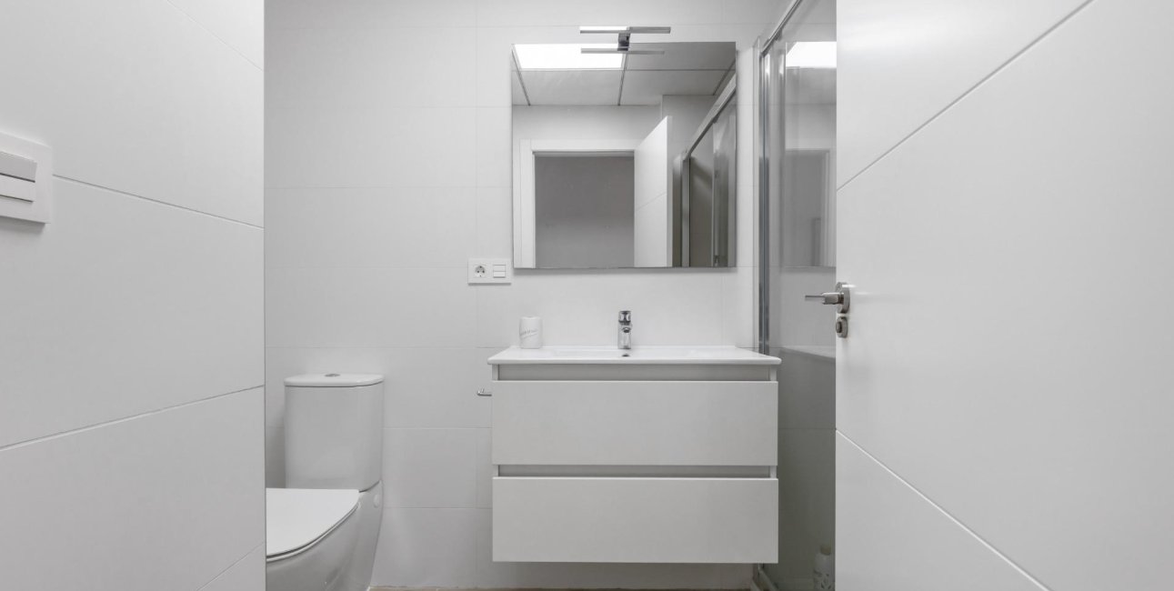 Resale - Apartment / flat -
Torrevieja - Frutales - Rosaleda