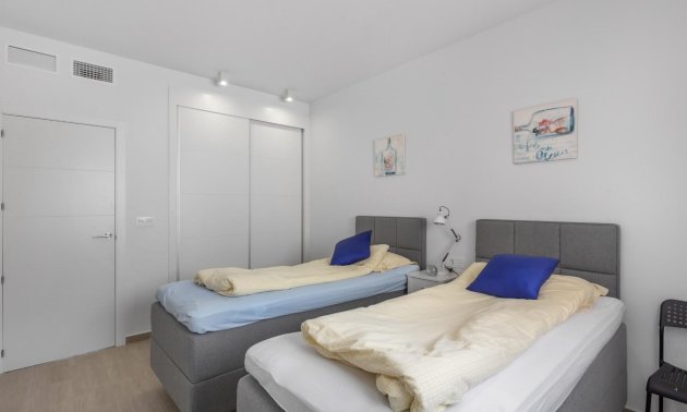 Resale - Apartment / flat -
Torrevieja - Frutales - Rosaleda