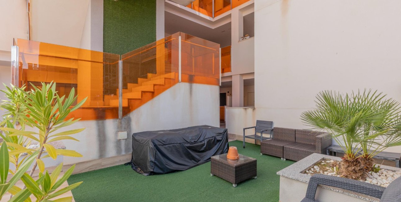 Resale - Apartment / flat -
Torrevieja - Frutales - Rosaleda