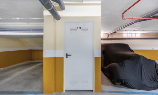 Resale - Apartment / flat -
Torrevieja - Frutales - Rosaleda