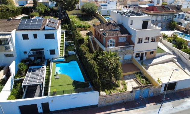 Resale - Villa -
Torrevieja - Los Balcones - Los Altos del Edén