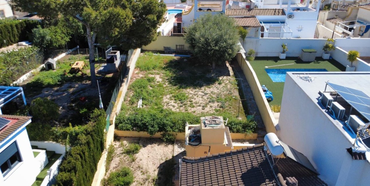 Resale - Villa -
Torrevieja - Los Balcones - Los Altos del Edén