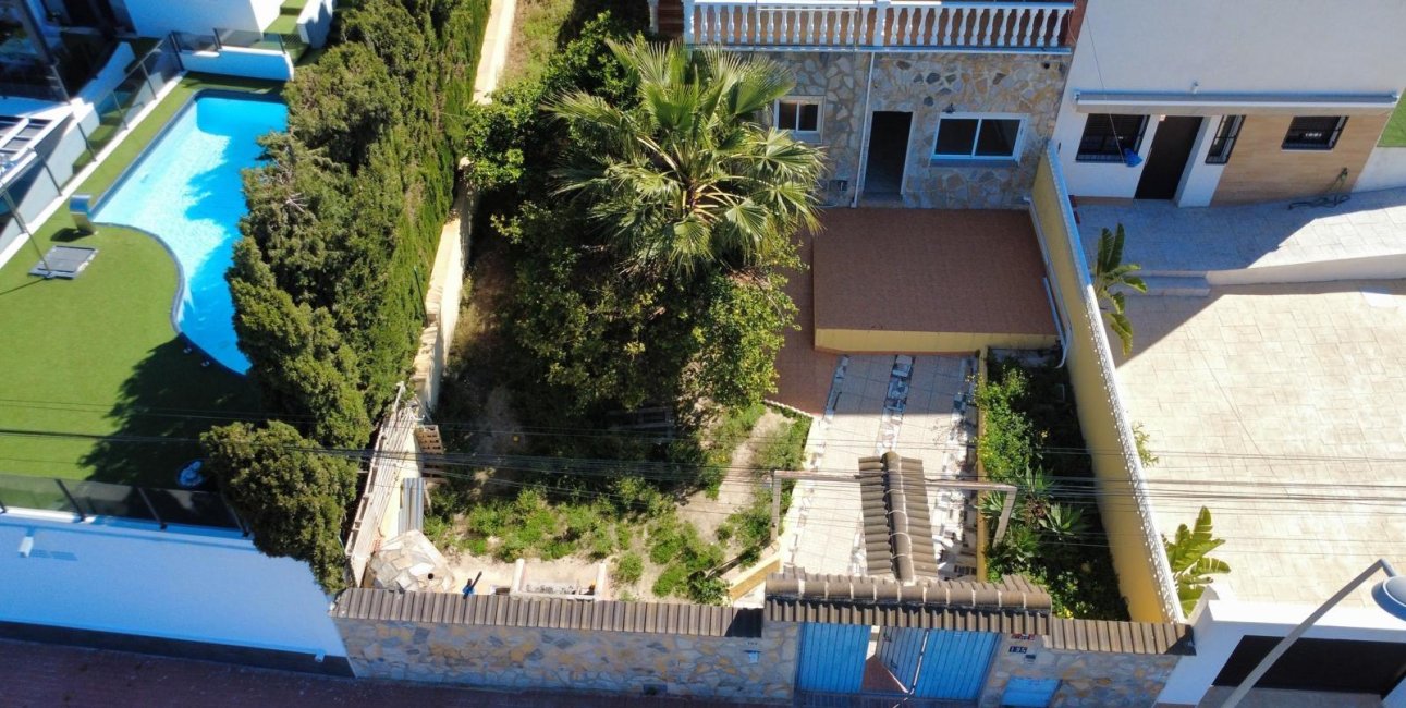 Resale - Villa -
Torrevieja - Los Balcones - Los Altos del Edén