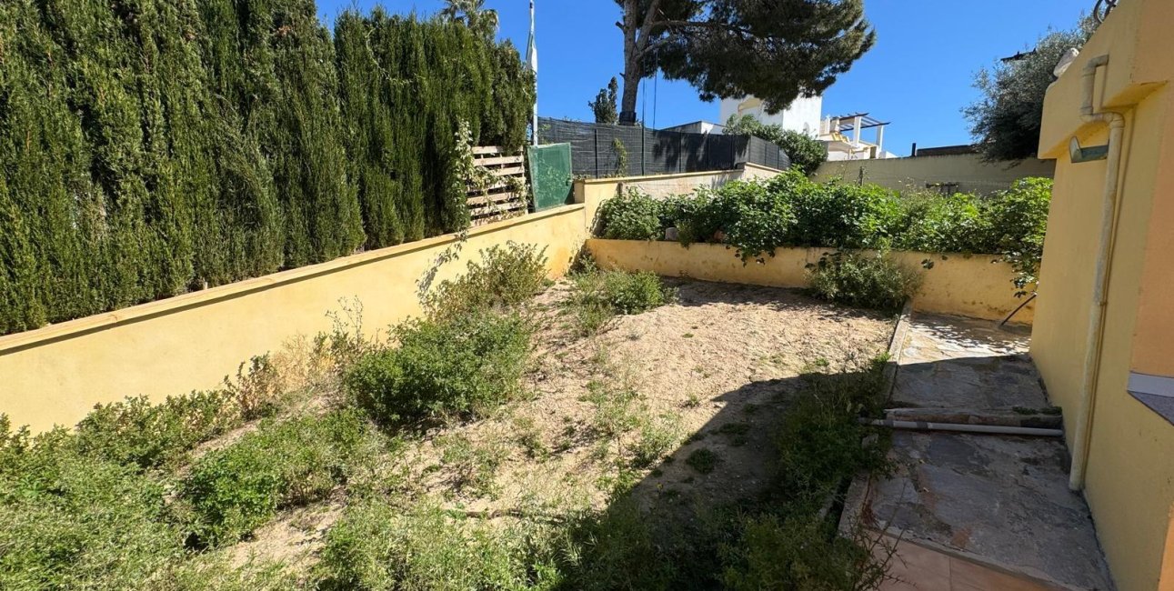 Resale - Villa -
Torrevieja - Los Balcones - Los Altos del Edén