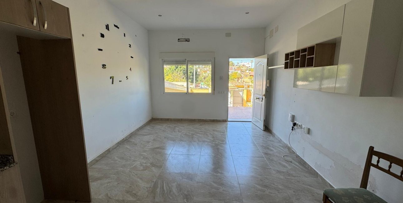 Resale - Villa -
Torrevieja - Los Balcones - Los Altos del Edén