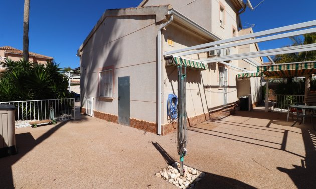 Resale - Villa -
Ciudad Quesada - Atalayas