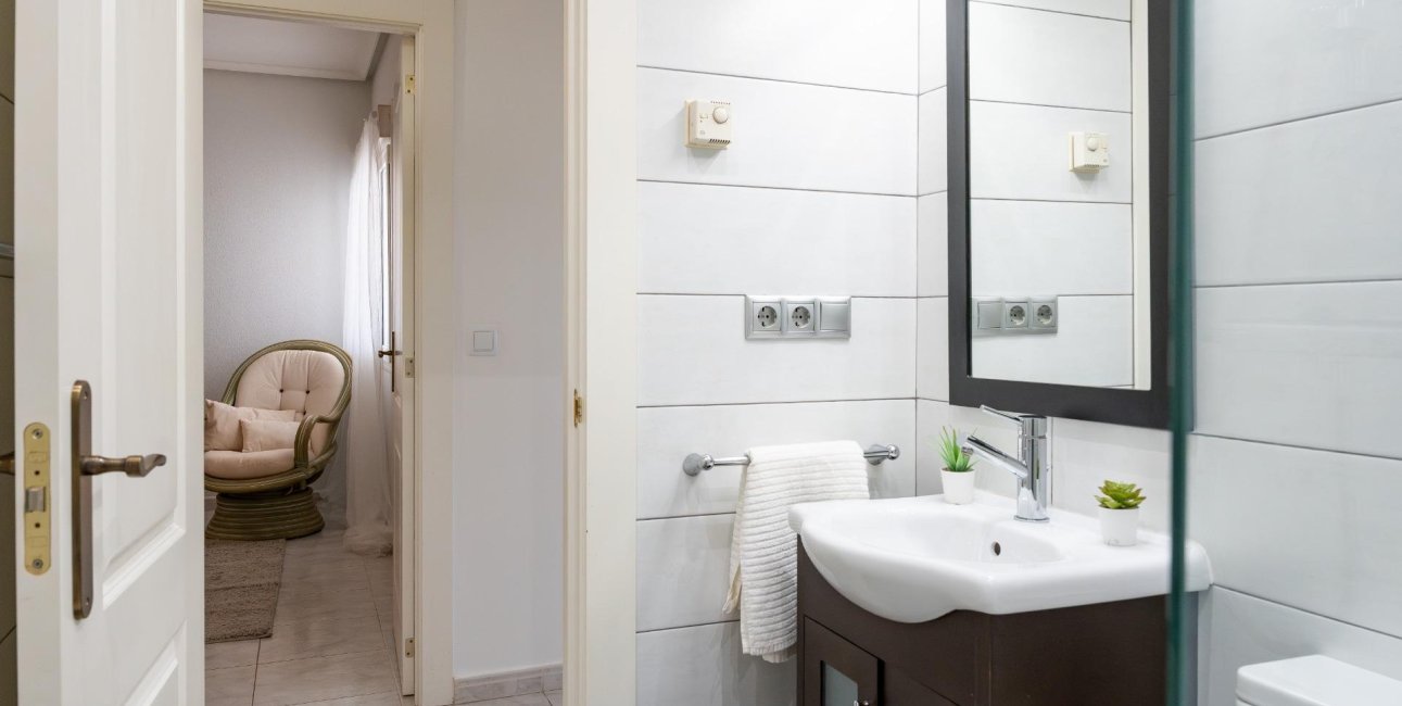 Resale - Villa -
Orihuela Costa - Playa Flamenca