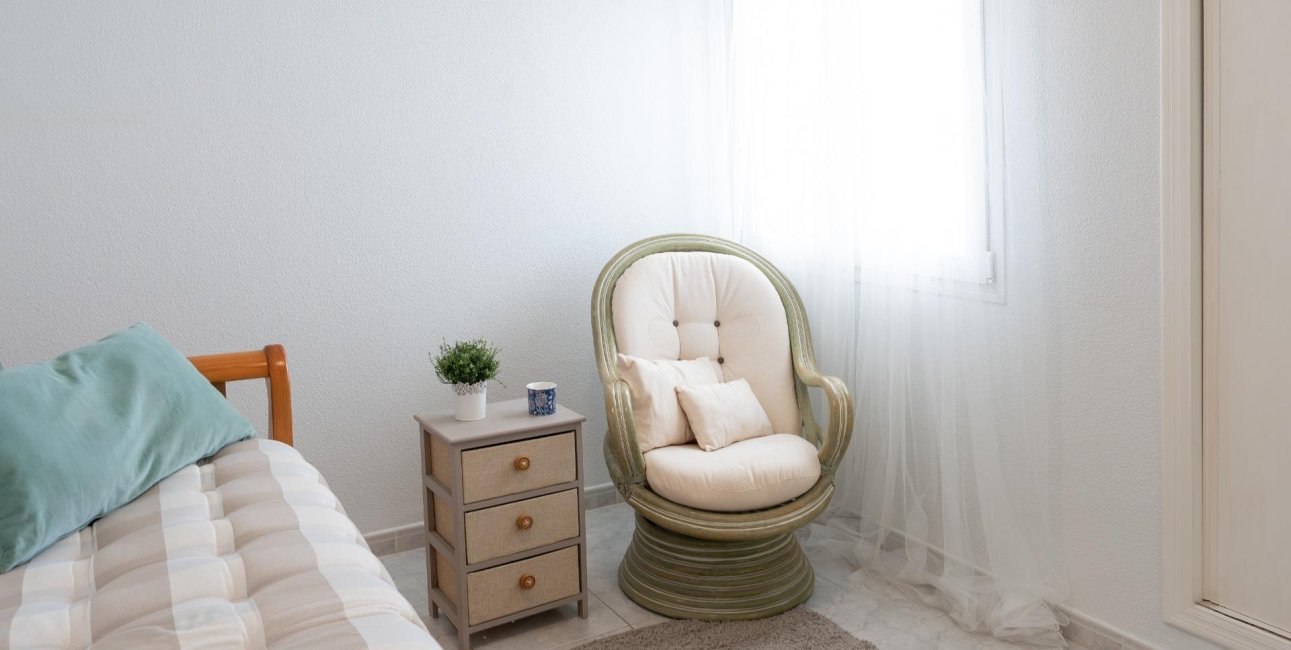 Resale - Villa -
Orihuela Costa - Playa Flamenca