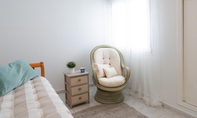 Resale - Villa -
Orihuela Costa - Playa Flamenca