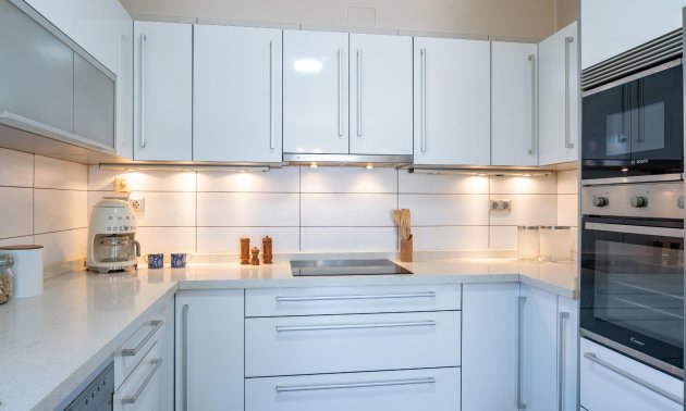 Resale - Villa -
Orihuela Costa - Playa Flamenca