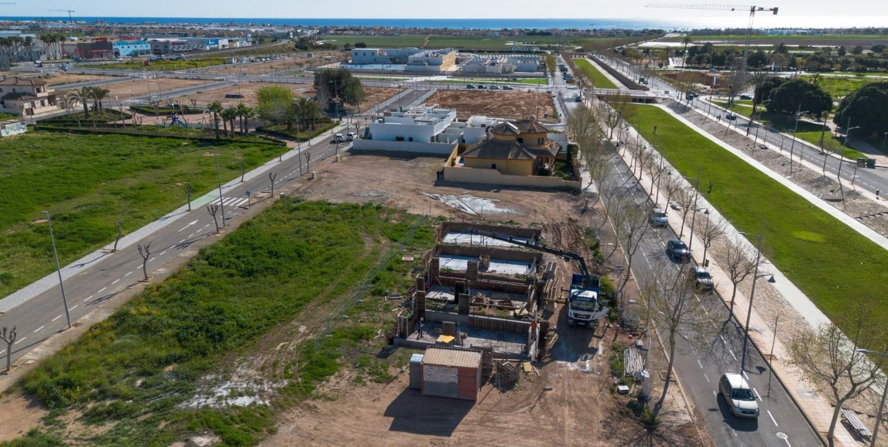 New Build - Villa -
Pilar de la Horadada - pueblo