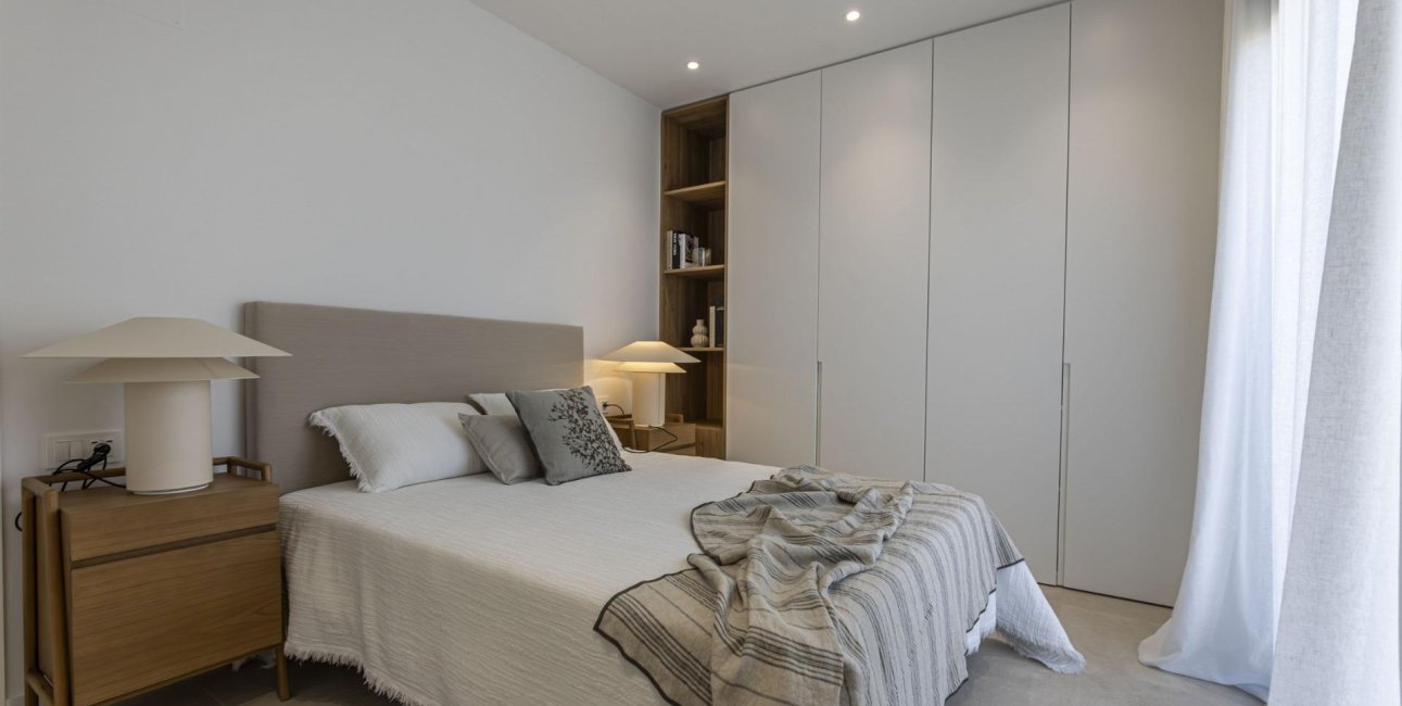 Rynek pierwotny - Willa -
Baños y Mendigo - Altaona Golf