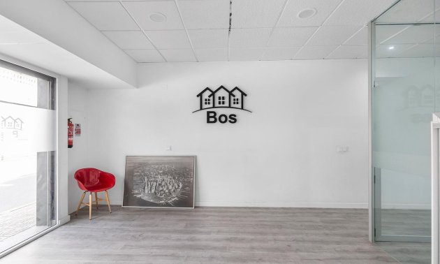 Rynek wtórny - Lokal handlowy -
Torrevieja - La Mata