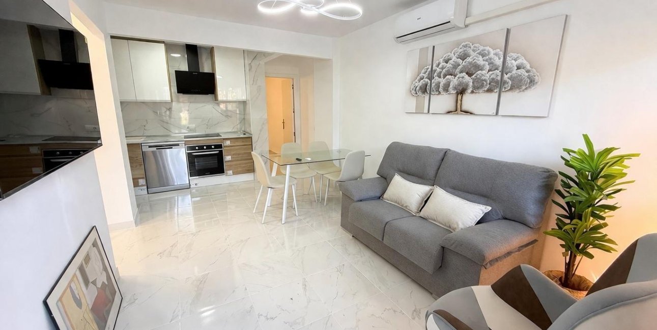 Rynek wtórny - Mieszkanie  -
Torrevieja - Parque de las Naciones