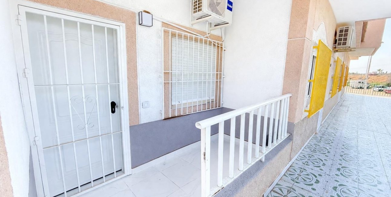 Rynek wtórny - Mieszkanie  -
Torrevieja - Parque de las Naciones