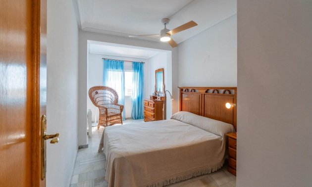 Resale - Villa -
Torrevieja - Cala de cabo cervera