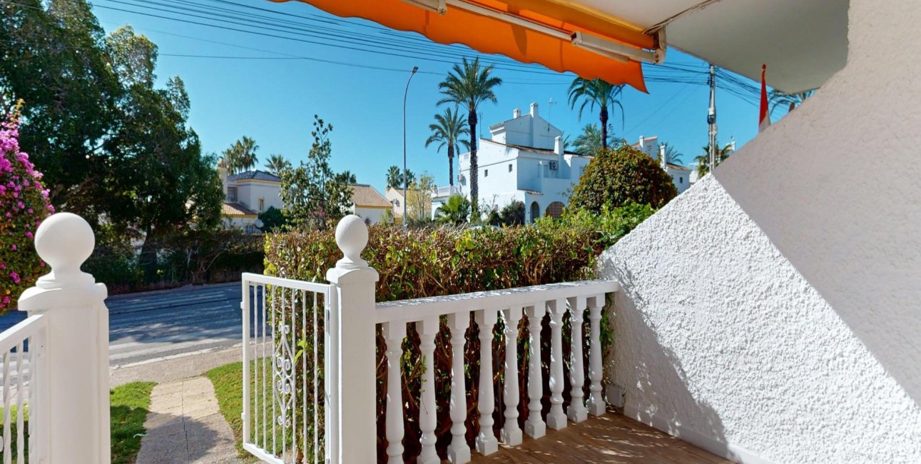 Rynek wtórny - Bungalowy -
Orihuela Costa - Villamartín-Las Filipinas