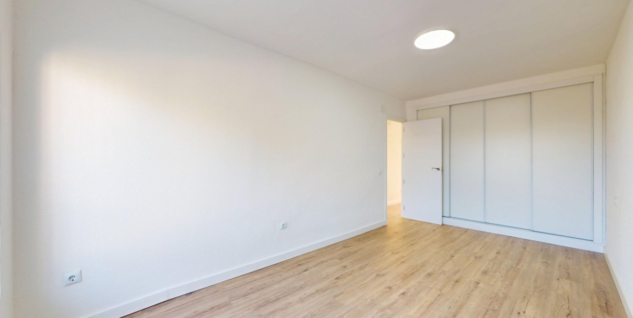 Rynek wtórny - Mieszkanie  -
Orihuela Costa - Villamartin