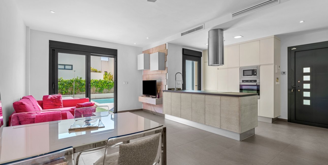 Resale - Villa -
Ciudad Quesada - La Laguna