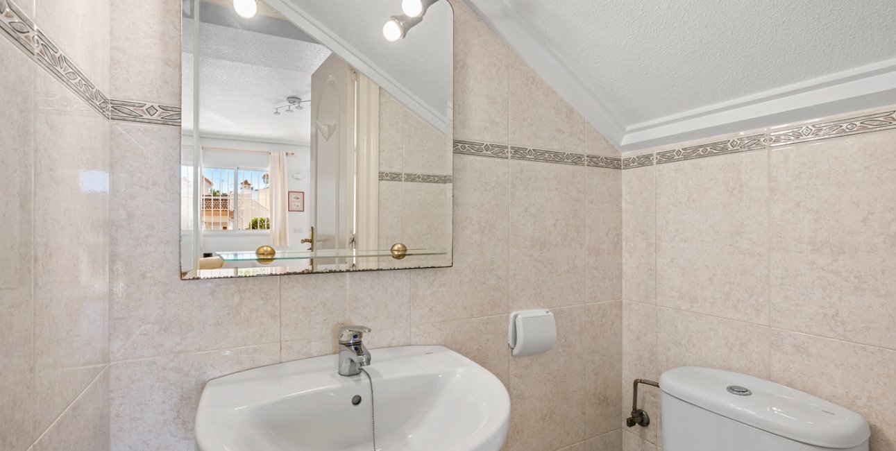 Resale - Townhouse -
Ciudad Quesada - Doña Pepa