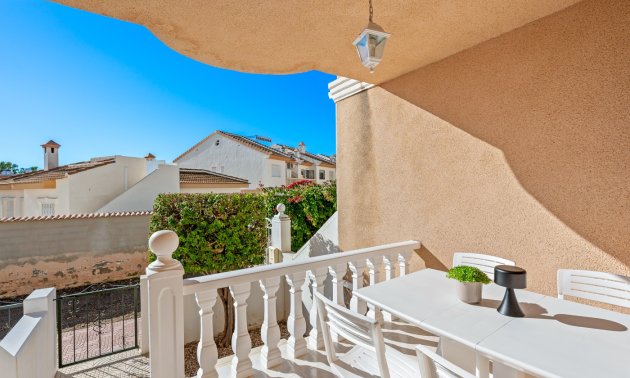 Resale - Townhouse -
Ciudad Quesada - Doña Pepa