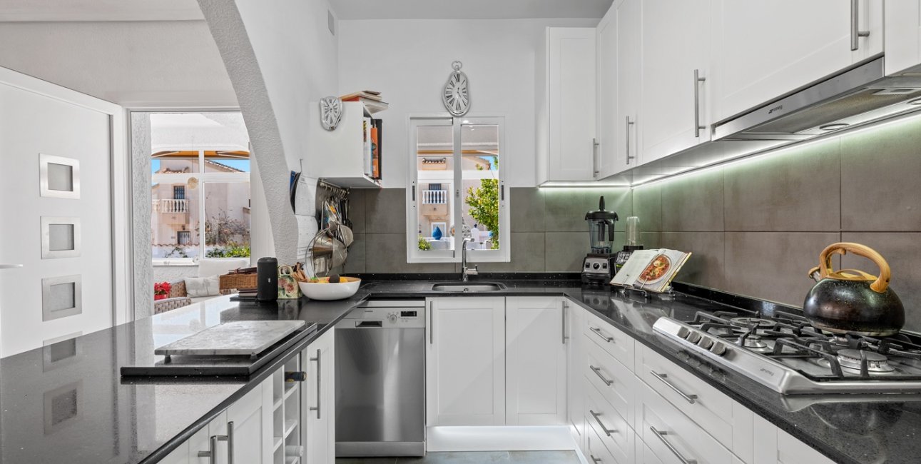 Resale - Villa -
Ciudad Quesada - Ciudad Quesada - Town